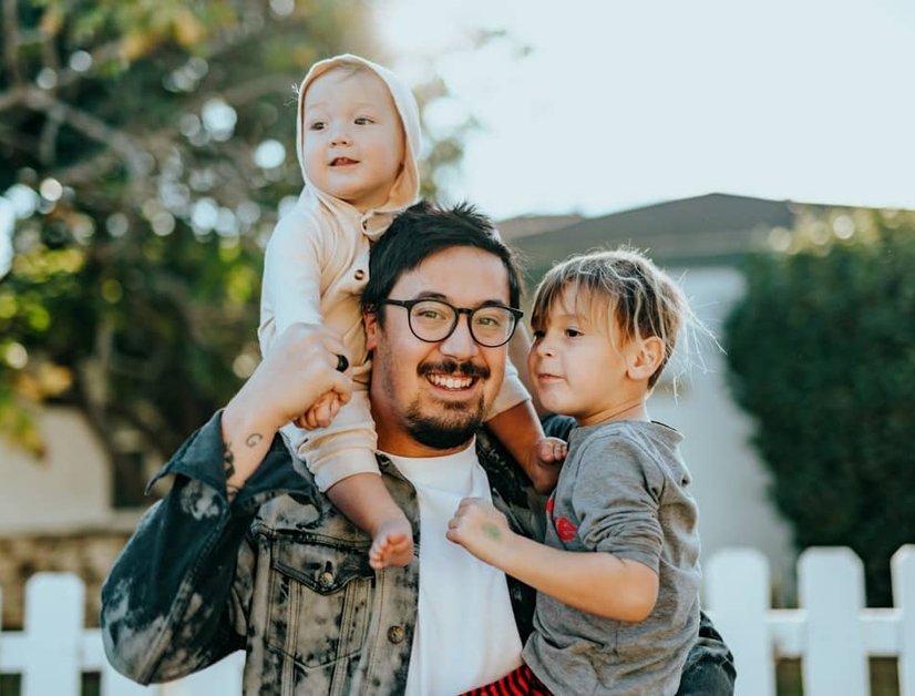 Backyard Smiles - Harper, Leo, and Family